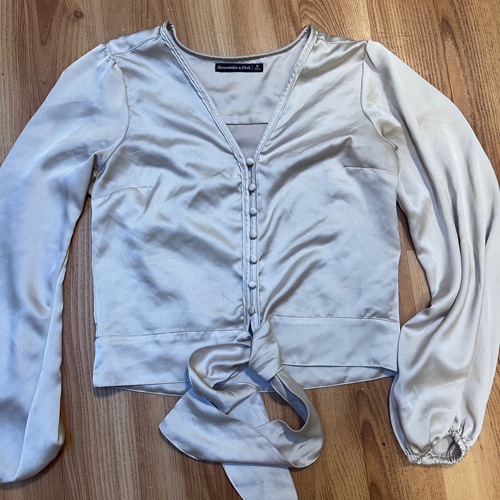 Abercrombie front tie top